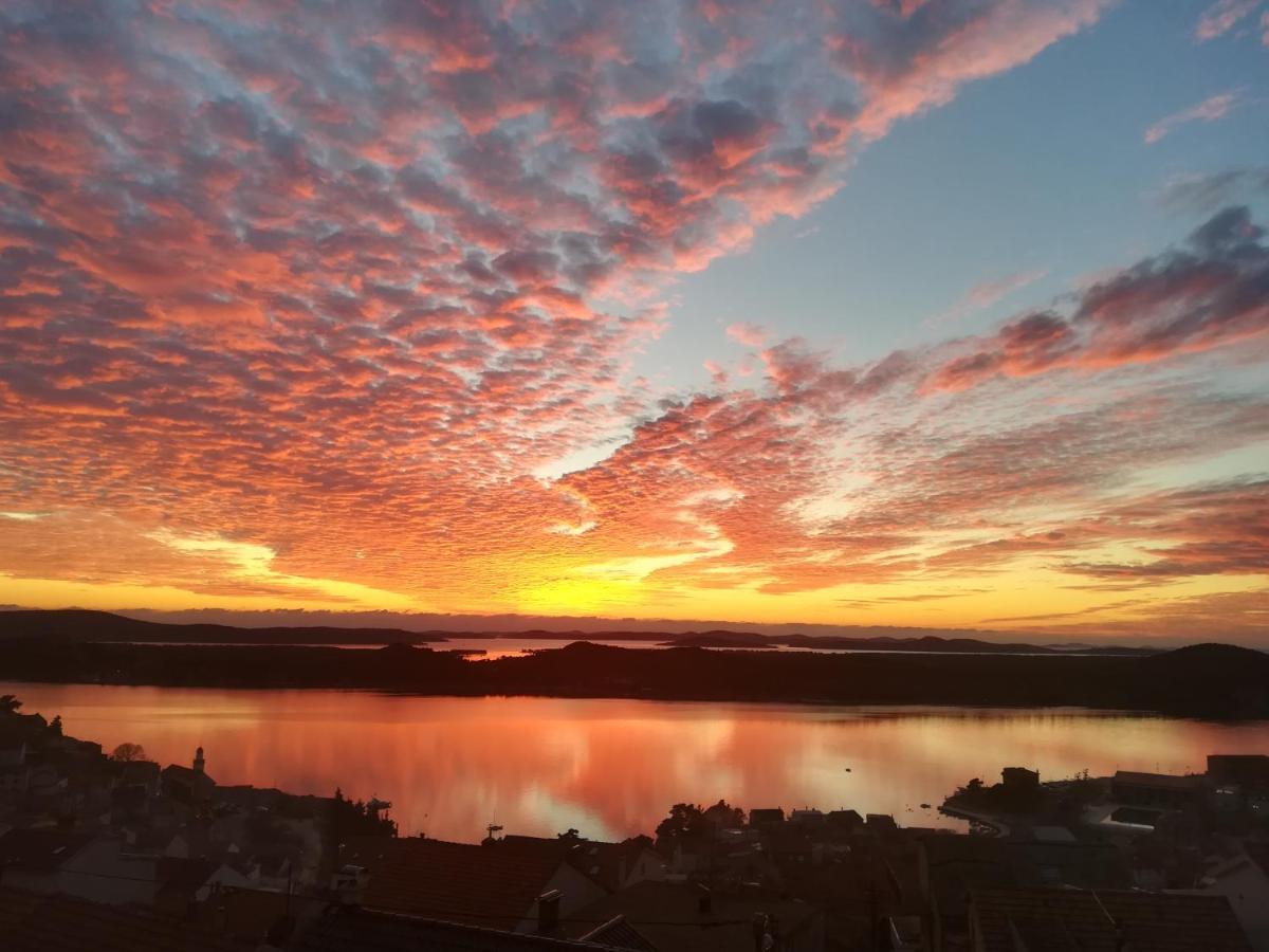 Lara Apartment Šibenik Kültér fotó